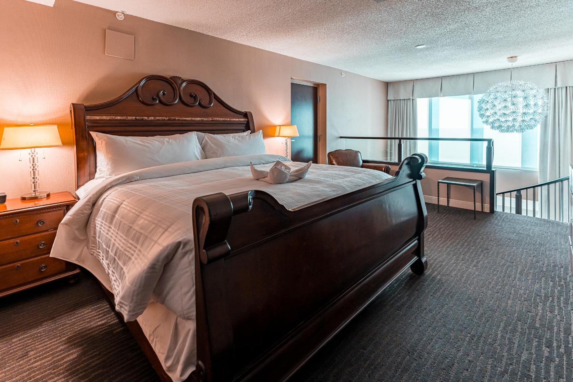Red Deer Resort & Casino Екстериор снимка