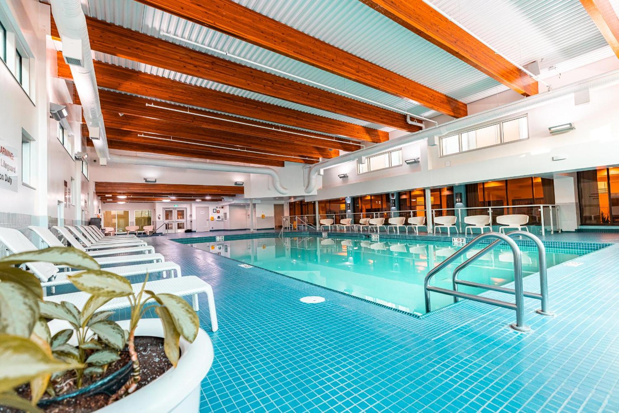 Red Deer Resort & Casino Екстериор снимка