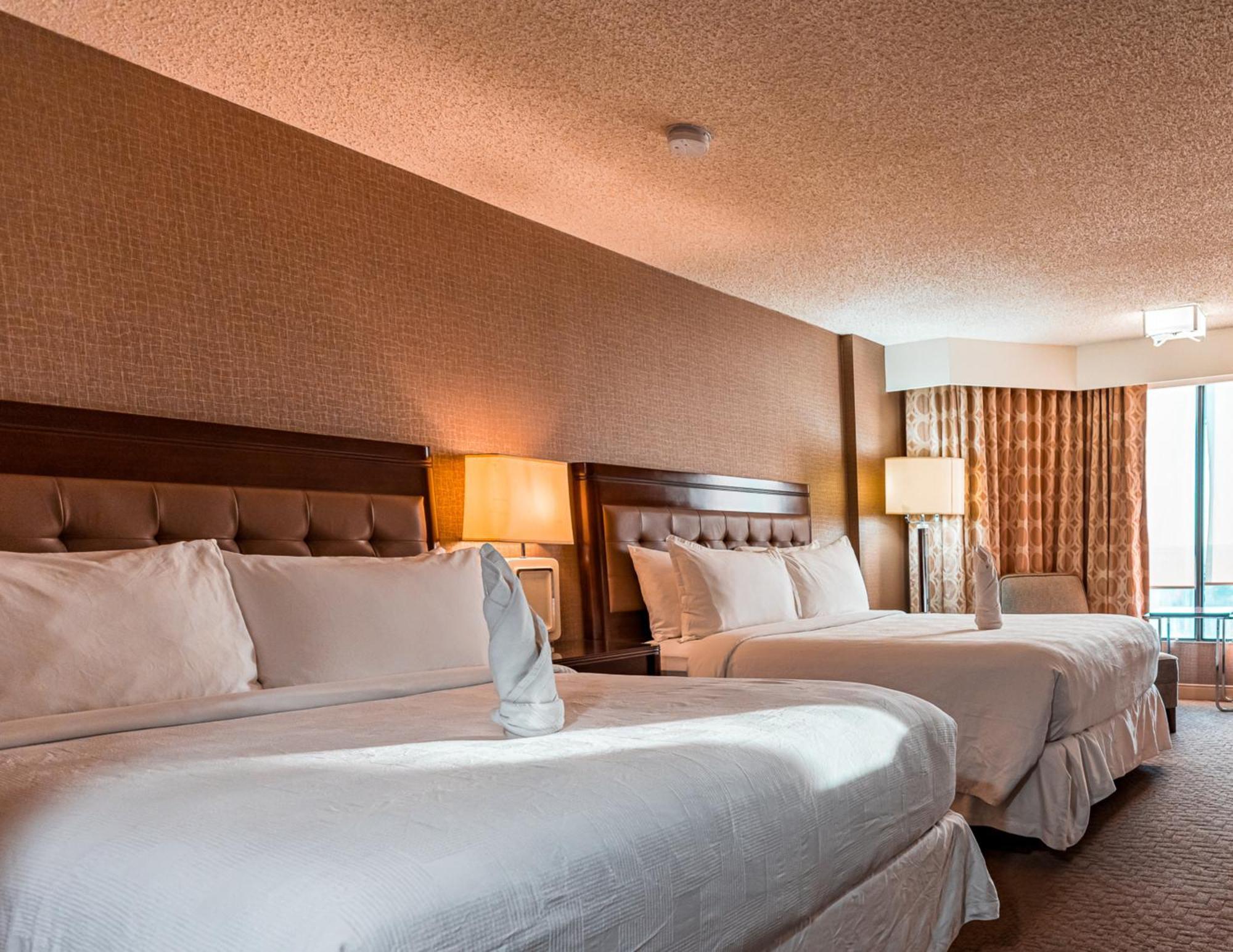 Red Deer Resort & Casino Екстериор снимка