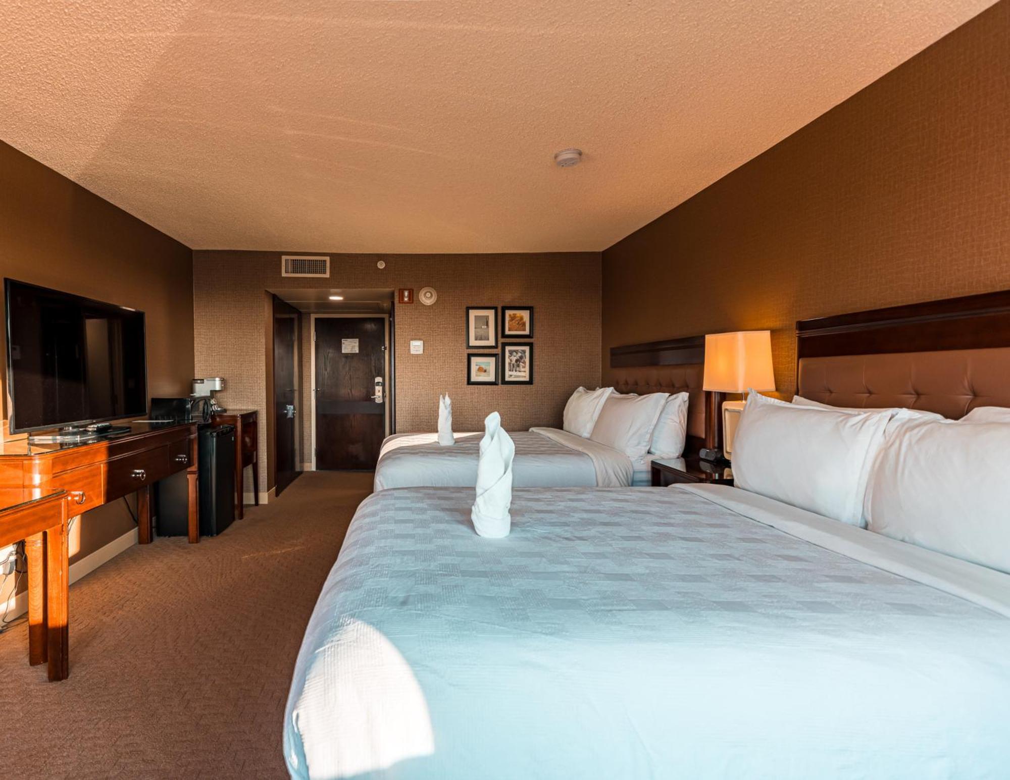 Red Deer Resort & Casino Екстериор снимка